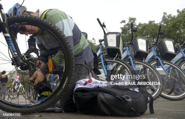 COLOMBIA-DAY WITHOUT CARS COLOMBIA-DAY WITHOUT CARS