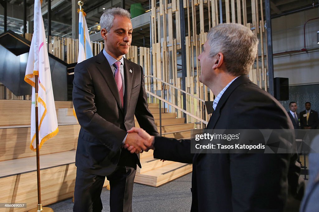 Motorola Mobility Merchandise Mart Opening Day Ceremony