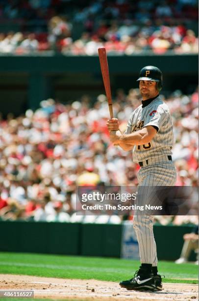 Jason Kendall of the Pittsburgh Pirates bats against the St. Louis Cardinals at Busch Stadium on May 21, 1997 in St. Louis, Missouri. The Pirates...
