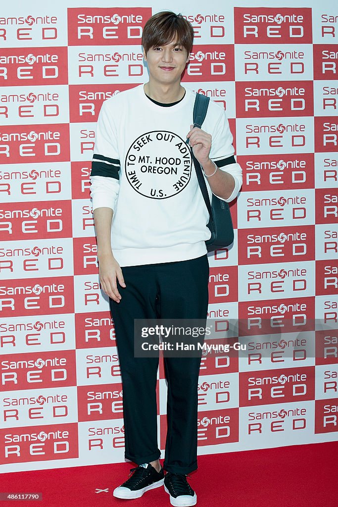 Lee Min-Ho Autograph Session For Samsonite Red "My Red Gallery"