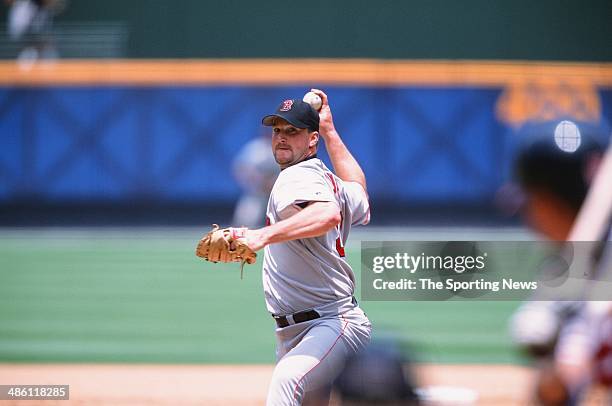 Derek Lowe of the Boston Red Sox pitches during the game against the Atlanta Braves at Turner Field on June 16, 2002 in Atlanta, Georgia. The Red Sox...