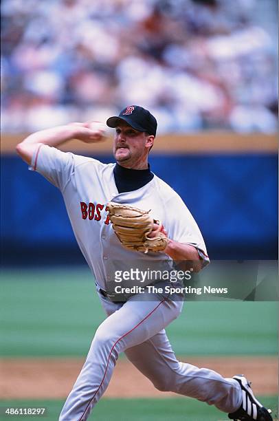 Derek Lowe of the Boston Red Sox pitches during the game against the Atlanta Braves at Turner Field on June 16, 2002 in Atlanta, Georgia. The Red Sox...
