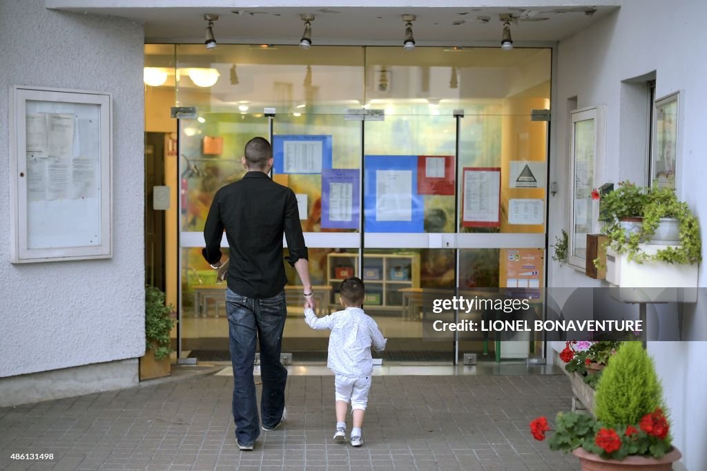 FRANCE-EDUCATION-SCHOOL-YEAR