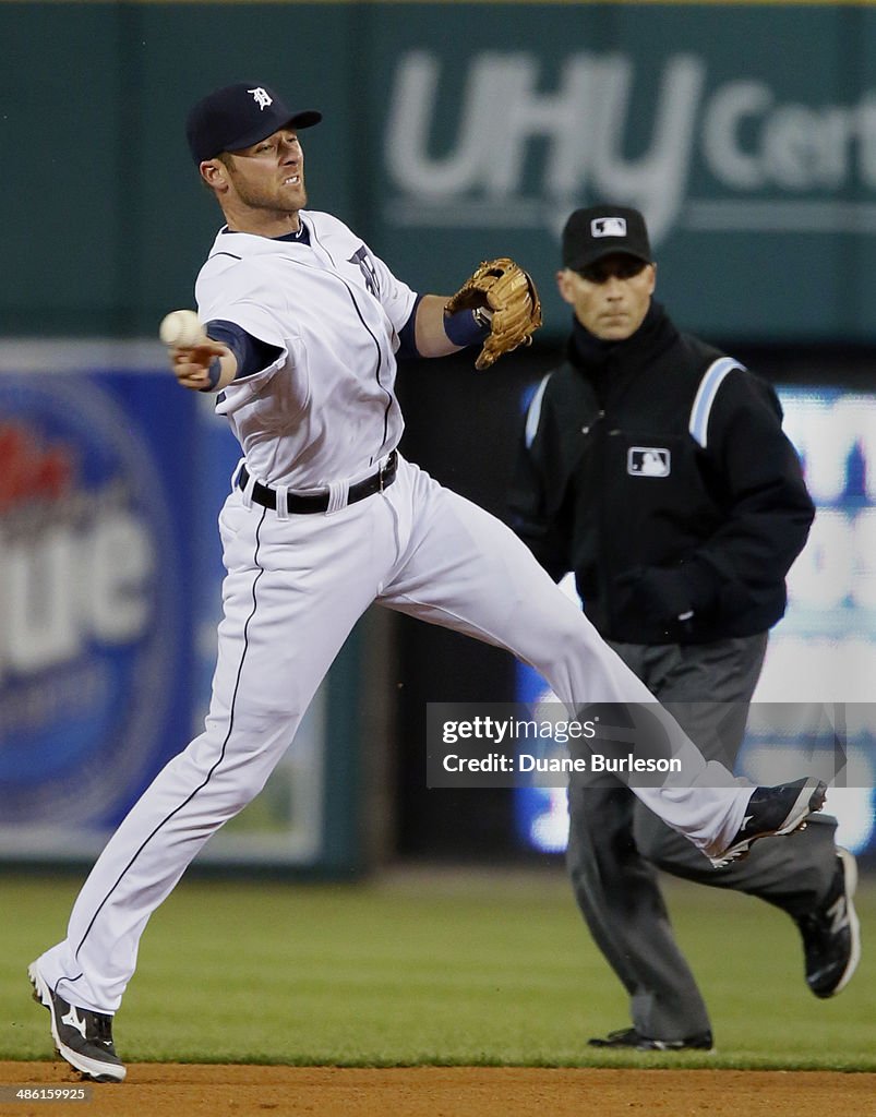 Chicago White Sox v Detroit Tigers