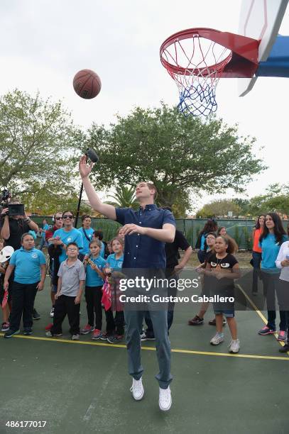 Miami Gardens Elementary School Photos and Premium High Res Pictures