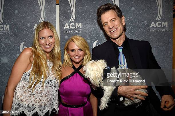 Holly Williams, Miranda Lambert, and Chris Isaak perform backstage during the 9th Annual ACM Honors at the Ryman Auditorium on September 1, 2015 in...