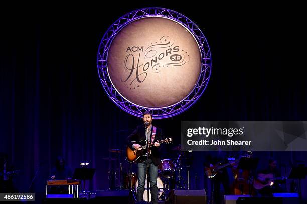 Josh Turner performs onstage during the 9th Annual ACM Honors at the Ryman Auditorium on September 1, 2015 in Nashville, Tennessee.