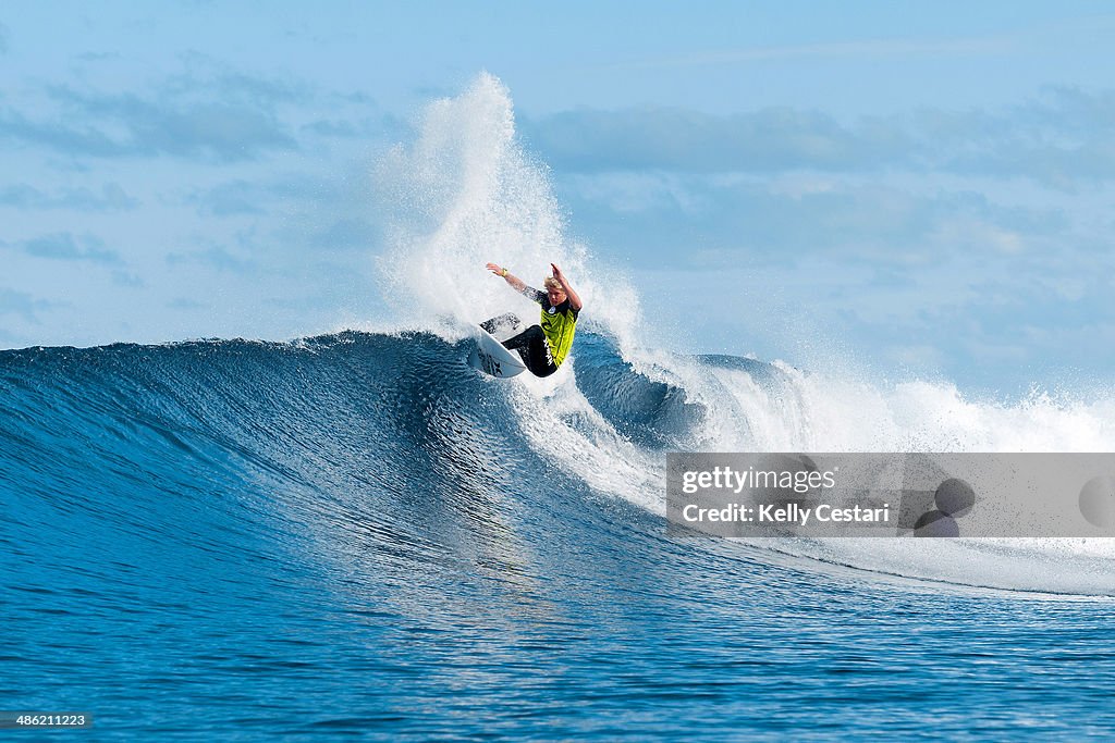 Rip Curl Pro Bells Beach Surfing