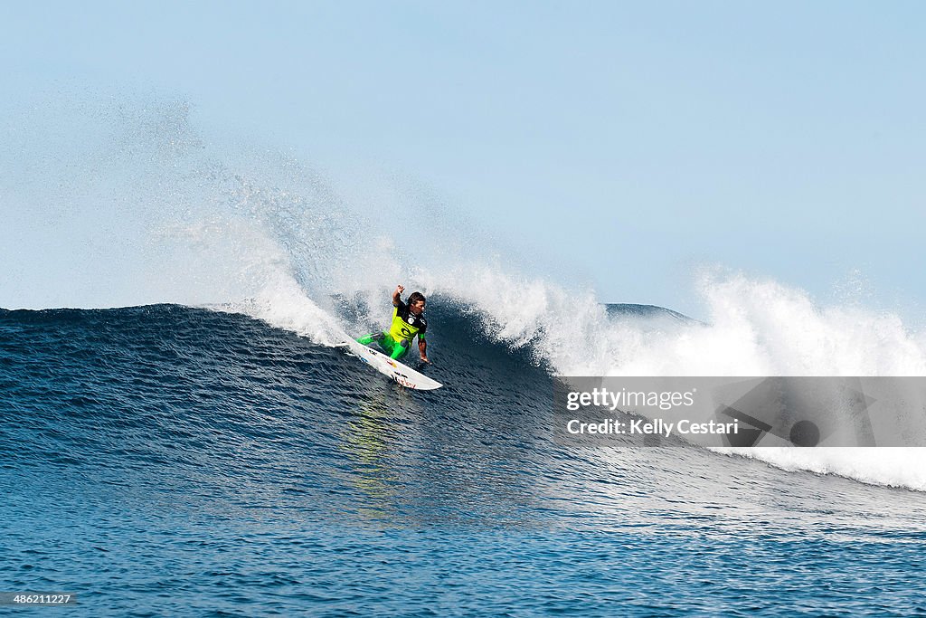 Rip Curl Pro Bells Beach Surfing