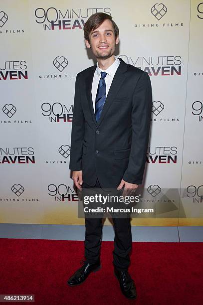 Tyler Smith attends '90 Minutes In Heaven' Atlanta premiere at Fox Theater on September 1, 2015 in Atlanta, Georgia.