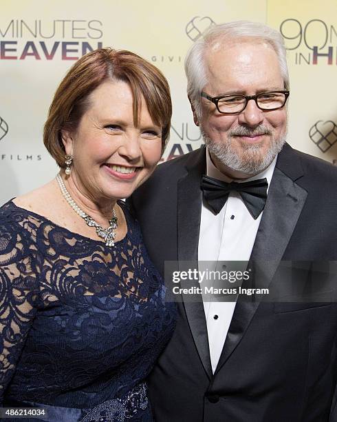 Eva Piper and Don Piper attend '90 Minutes In Heaven' Atlanta premiere at Fox Theater on September 1, 2015 in Atlanta, Georgia.