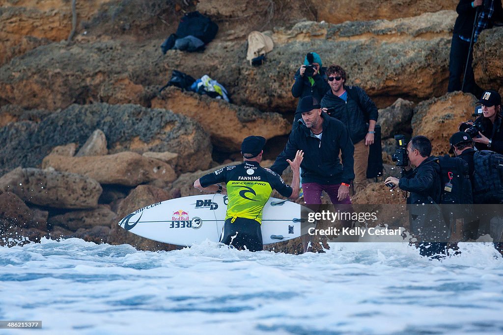 Rip Curl Pro Bells Beach Surfing