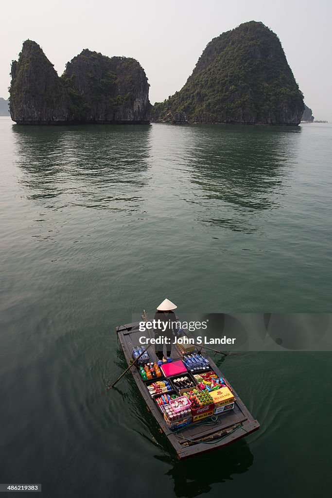 Halong Bay Snack Boat - H Long Bay is a UNESCO World...