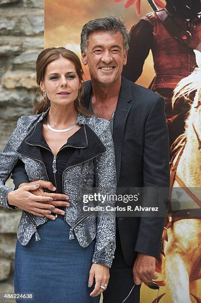 Actress Myriam Gallego and actor Francis Lorenzo attend "Aguila Roja" new season photocall during the 7th FesTVal Television Festival 2015 at the...