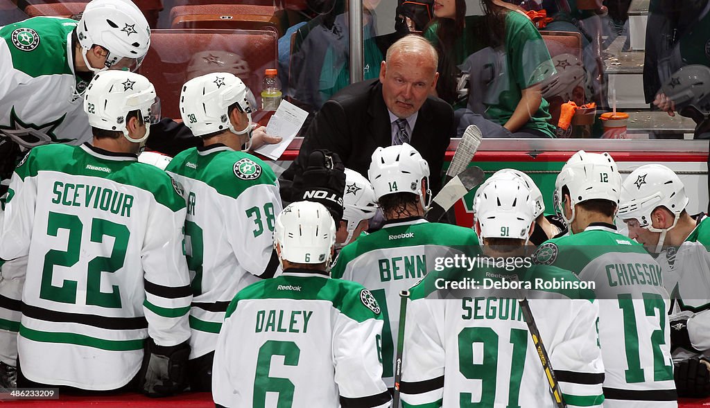 Dallas Stars v Anaheim Ducks - Game One