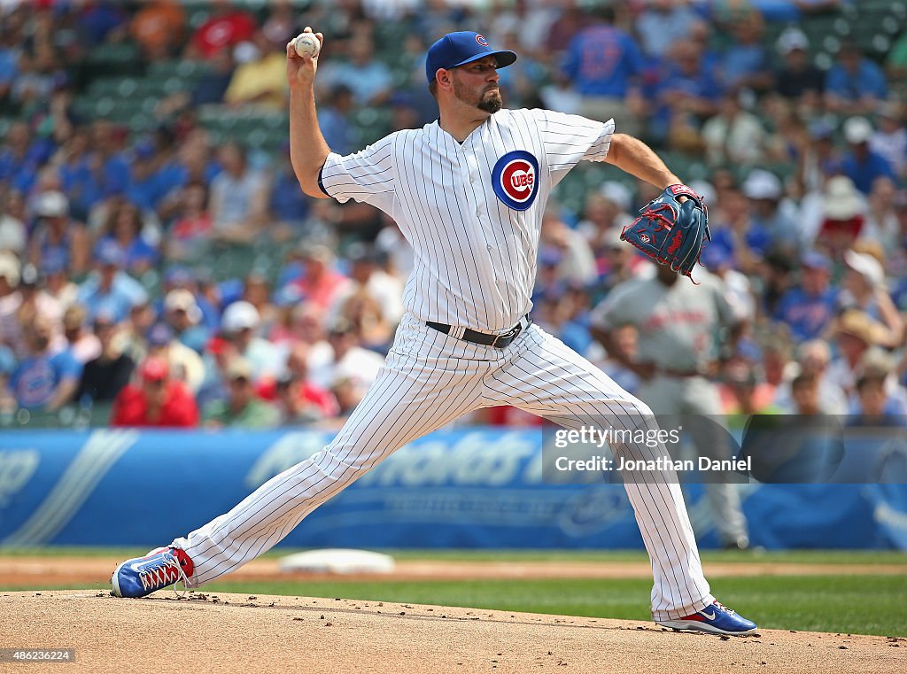 Cincinnati Reds v Chicago Cubs