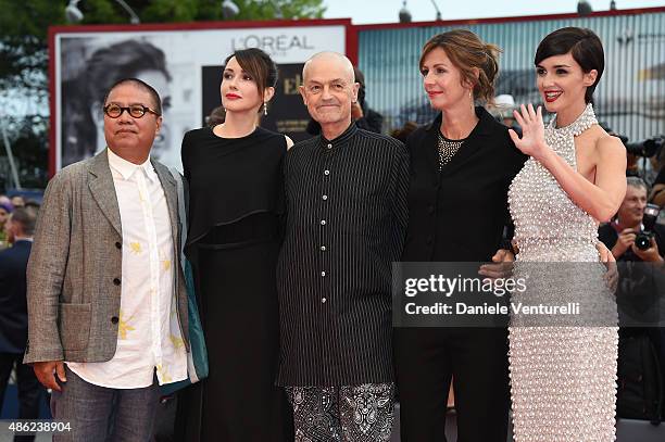 Fruit Chan, Anita Caprioli Jonathan Demme, Alix Delaporte and Paz Vega attend the opening ceremony and premiere of 'Everest' during the 72nd Venice...