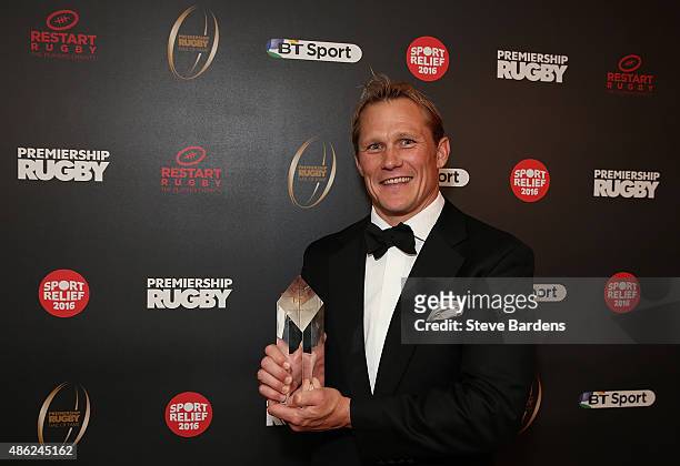Josh Lewsey with his Premiership Rugby Hall of Fame inductee award during the Premiership Rugby Hall of Fame Dinner at Honorable Artilery Company on...