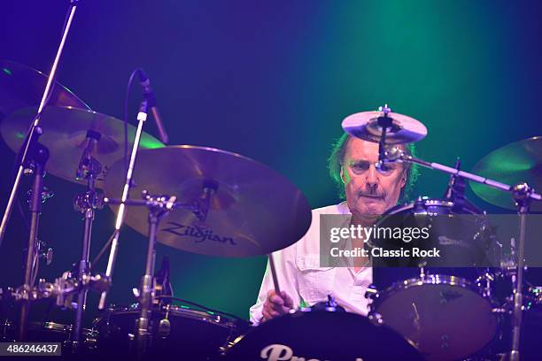 50 John Coghlan Drummer Stock Photos, High-Res Pictures, and Images