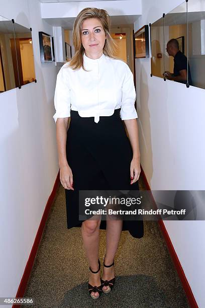 Amanda Sthers, wearing a dress from Vanessa Bruno Couture, presents her book 'Les Promesses' during the 'Vivement Dimanche' French TV Show. Held at...