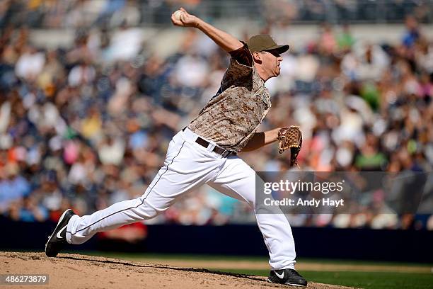 Tim Stauffer of the San Diego Padres pitches during the game against the San Francisco Giants at Petco Park on April 20, 2014.