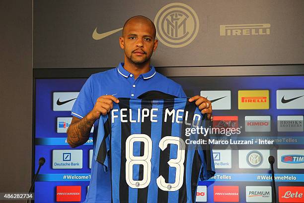 Felipe Melo new signing for FC Internazionale Milano pose with the club shirt during a press conference at the club's training ground on September 3,...