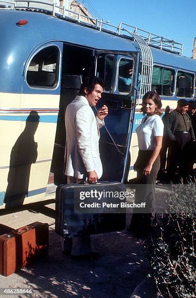 25 Heidi Schaffrath Stock Photos, HighRes Pictures, and Images Getty