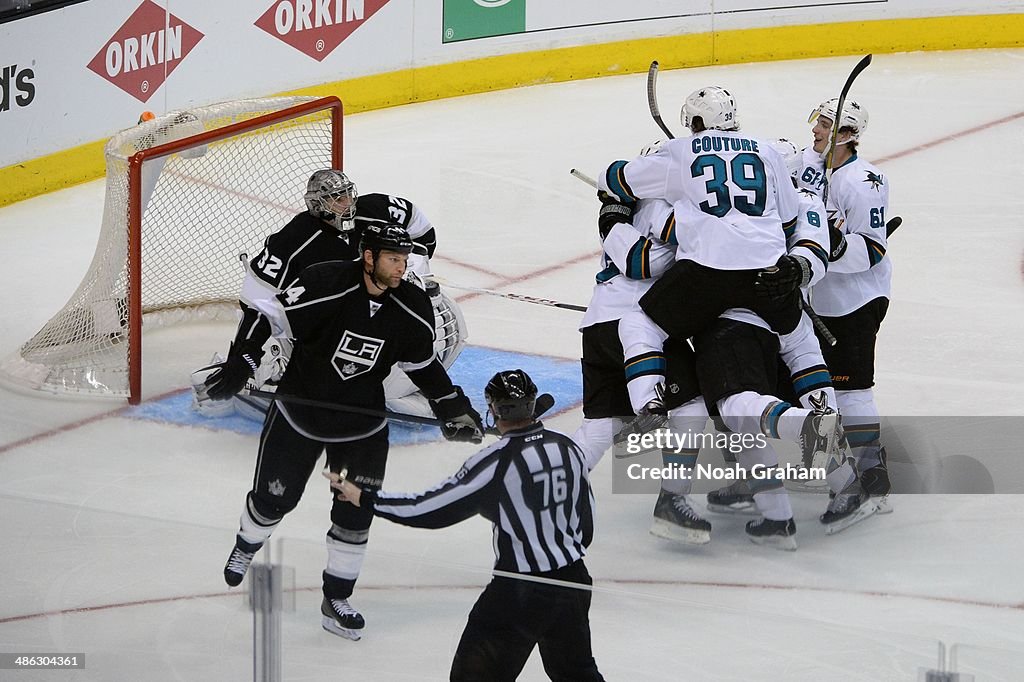 San Jose Sharks v Los Angeles Kings - Game Three