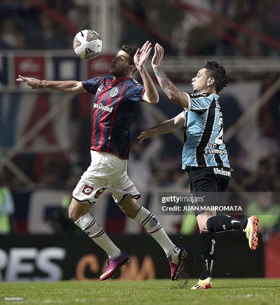 FBL-LIBERTADORES-SANLORENZO-GREMIO