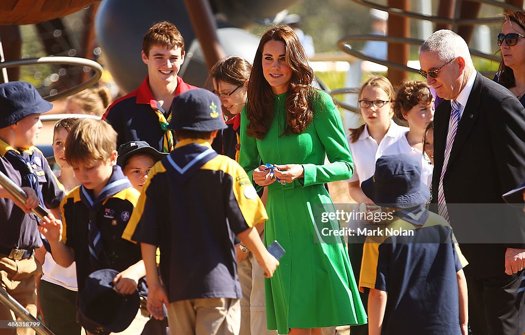 The Duke And Duchess Of Cambridge Tour Australia And New Zealand - Day 18