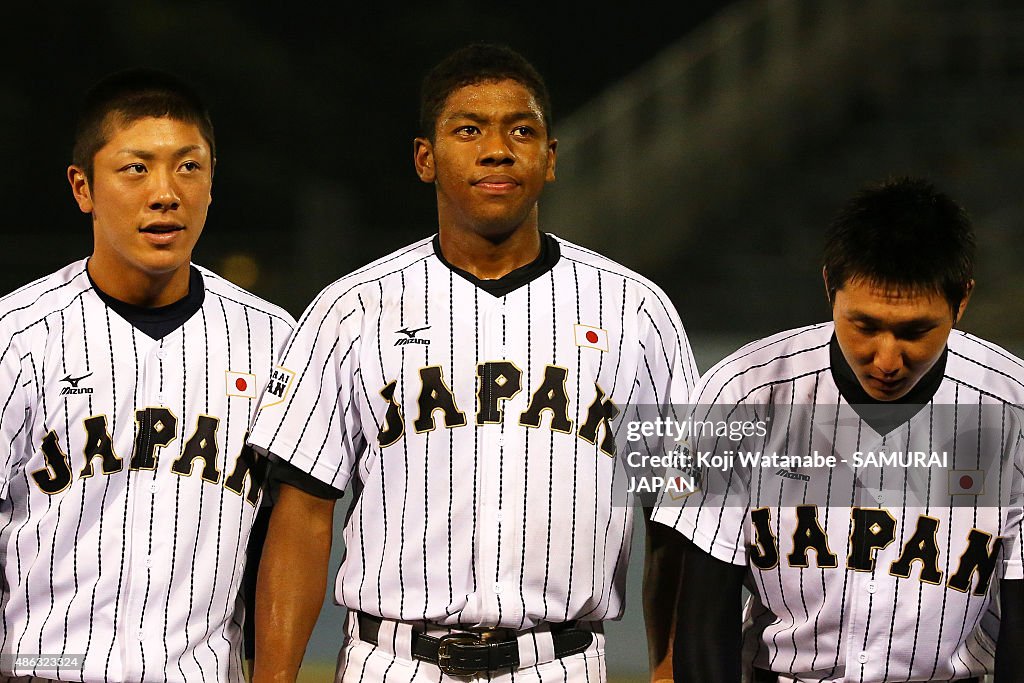 Japan v Canada - Super Round - 2015 WBSC U-18 Baseball World Cup