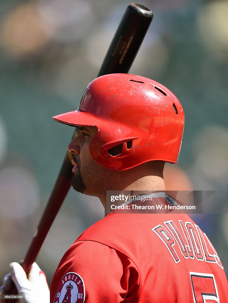 Los Angeles Angels of Anaheim v Oakland Athletics