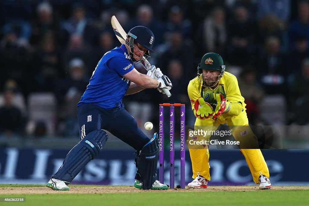 England v Australia - 1st Royal London One-Day Series 2015