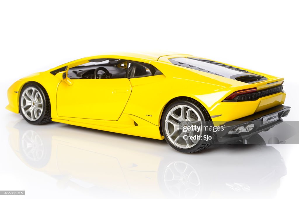 Lamborghini Huracan LP 700-4 supercar-Modellauto