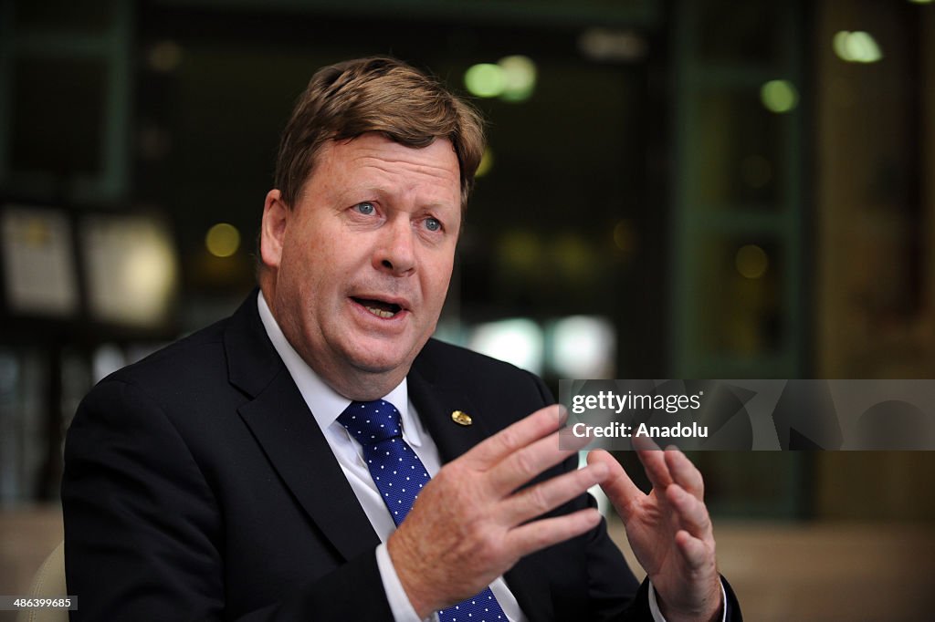 Australian Minister for Veterans' Affairs, Michael Ronaldson