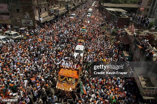 BJP leader Narendra Modi Files His Nomination In Varanasi BJP leader Narendra Modi Files His Nomination In Varanasi