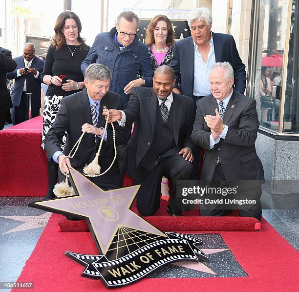 Maureen Schultz, Hollywood Chamber of Commerce president & CEO Leron Gubler, TV host Larry King, Hollywood Chamber of Commerce Chair Karen Diehl, TV...