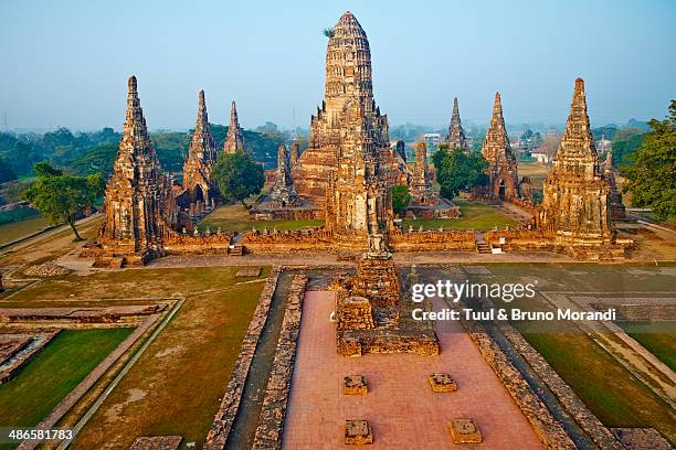 thailand, ayutthaya, wat chai wattanaram - ayuthaya imagens e fotografias de stock