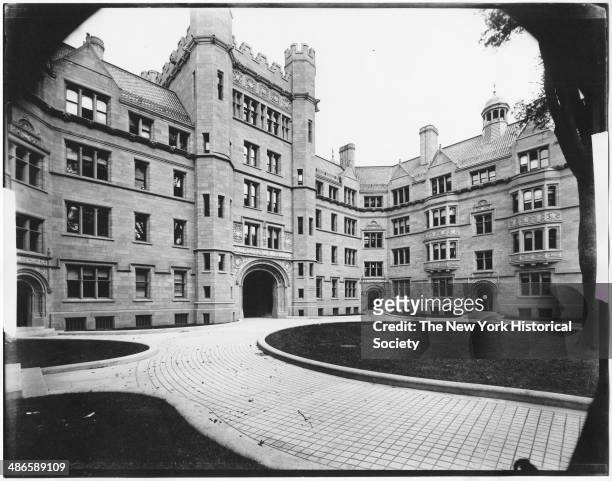 Vanderbilt Hall, Yale University, New Haven, Connecticut, 1895.