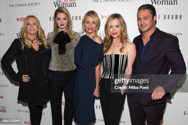 Actors Julie Yorn, Kate Upton, Cameron Diaz, Leslie Mann and Taylor Kinney attend The Cinema Society & Bobbi Brown with InStyle screening of "The...