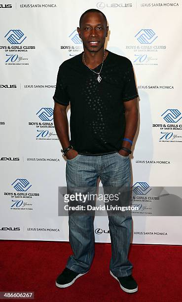 Former MLB player Kenny Lofton attends the 2nd Annual Poker for Great Futures Celebrity Tournament & Red Carpet Party at Lexus Santa Monica on April...