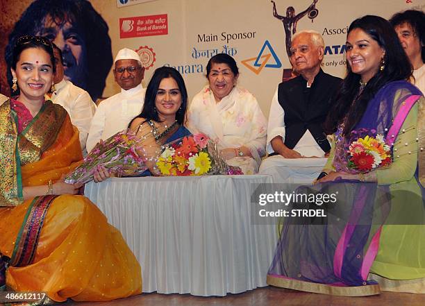 Indian Bollywood actresses Shivangi Kolhapure , Padmini Kolhapure and Tejaswini Kolhapure , classical singer Pt. Pandharinath Kolhapure and playback...