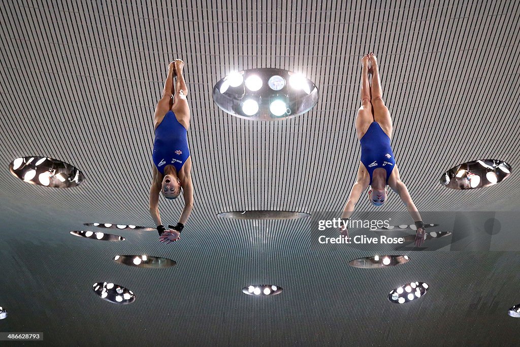 FINA/NVC Diving World Series 2014 - Day One
