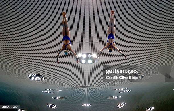 Tonia Couch and Sarah Barrow of Great Britain practice prior to the Women's 10m Synchro Platform Final during day one of the FINA/NVC Diving World...