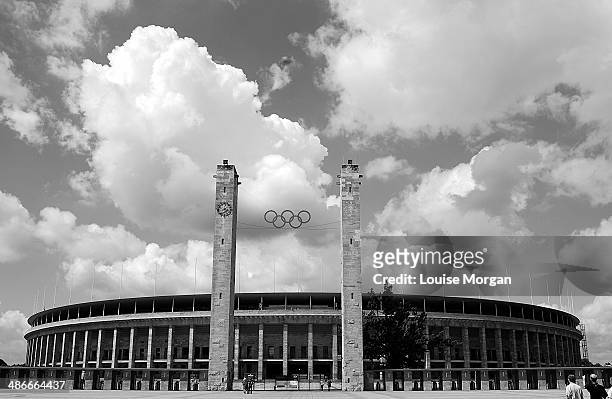 olympic stadion, berlin - olympiastadion berlin stock pictures, royalty-free photos & images