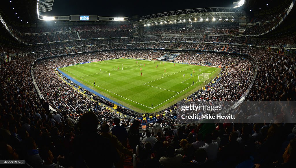 Real Madrid v FC Bayern Muenchen - UEFA Champions League Semi Final