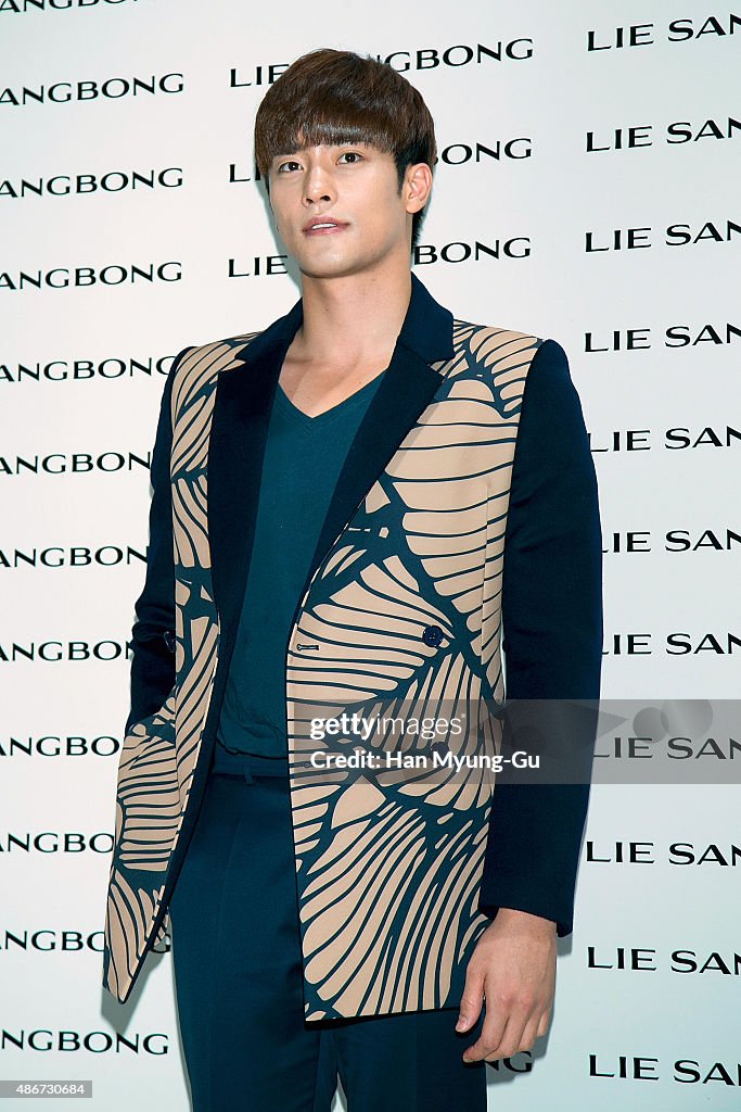"LIE SANGBONG" Flagship Store Opening - Photocall