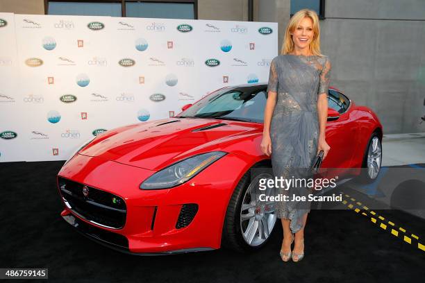 Julie Bowen attends the Los Angeles Modernism Show & Sale Opening Night Party to benefit P.S. Arts Presented by Jaguar Land Rover, a proud first-year...