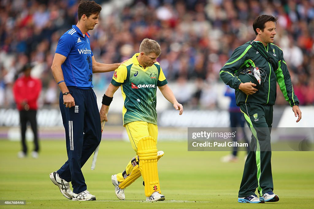 England v Australia - 2nd Royal London One-Day Series 2015