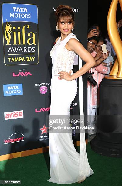 Bipasha Basu arrives to the IIFA Magic of the Movies at MIDFLORIDA Credit Union Amphitheatre on April 25, 2014 in Tampa, Florida.